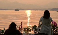 前往山区的市民朋友务必