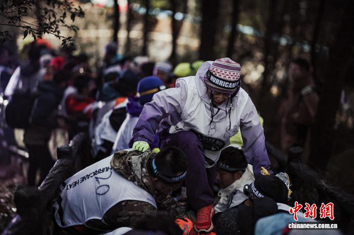 斯巴达勇士24小时飓风赛贵州丹寨开赛 100名勇士