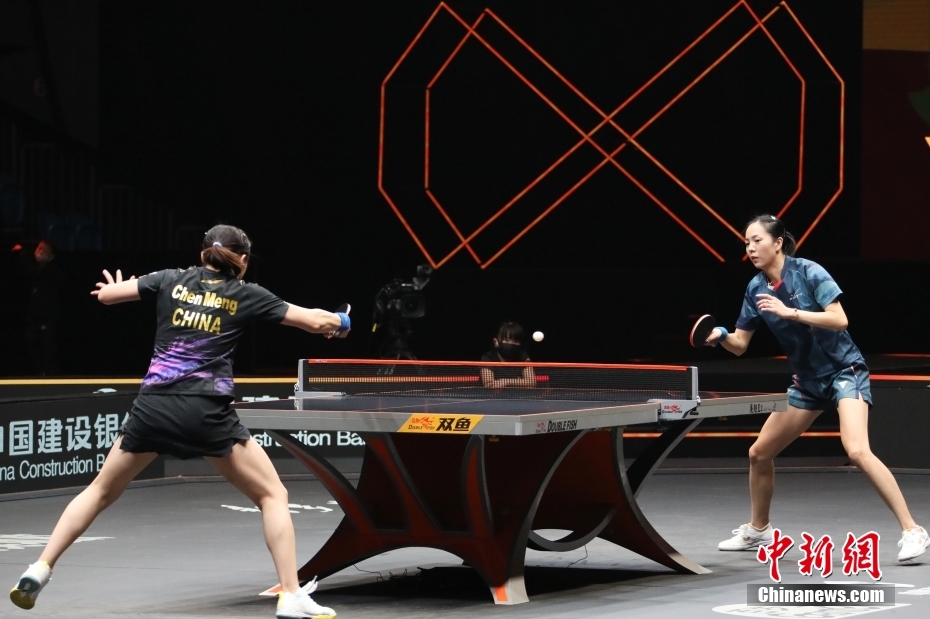 法国华裔球手袁嘉楠河南