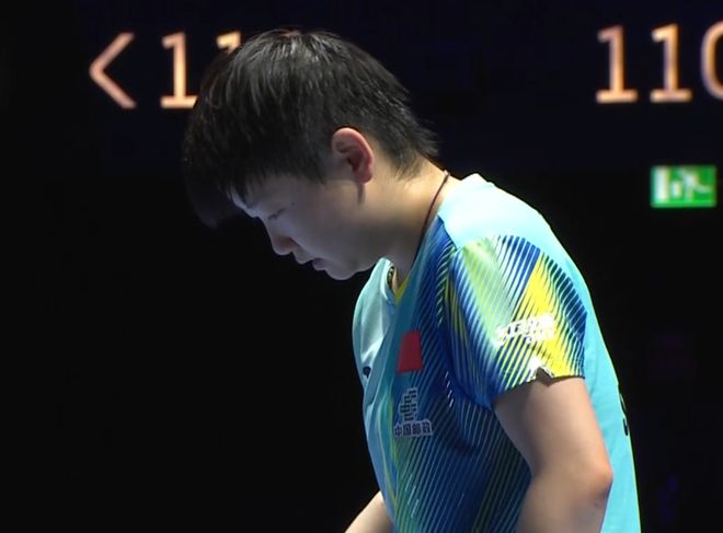 孙颖莎逆转晋级澳门世界