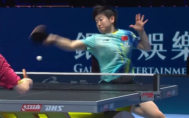 孙颖莎逆转晋级澳门世界杯女单四强